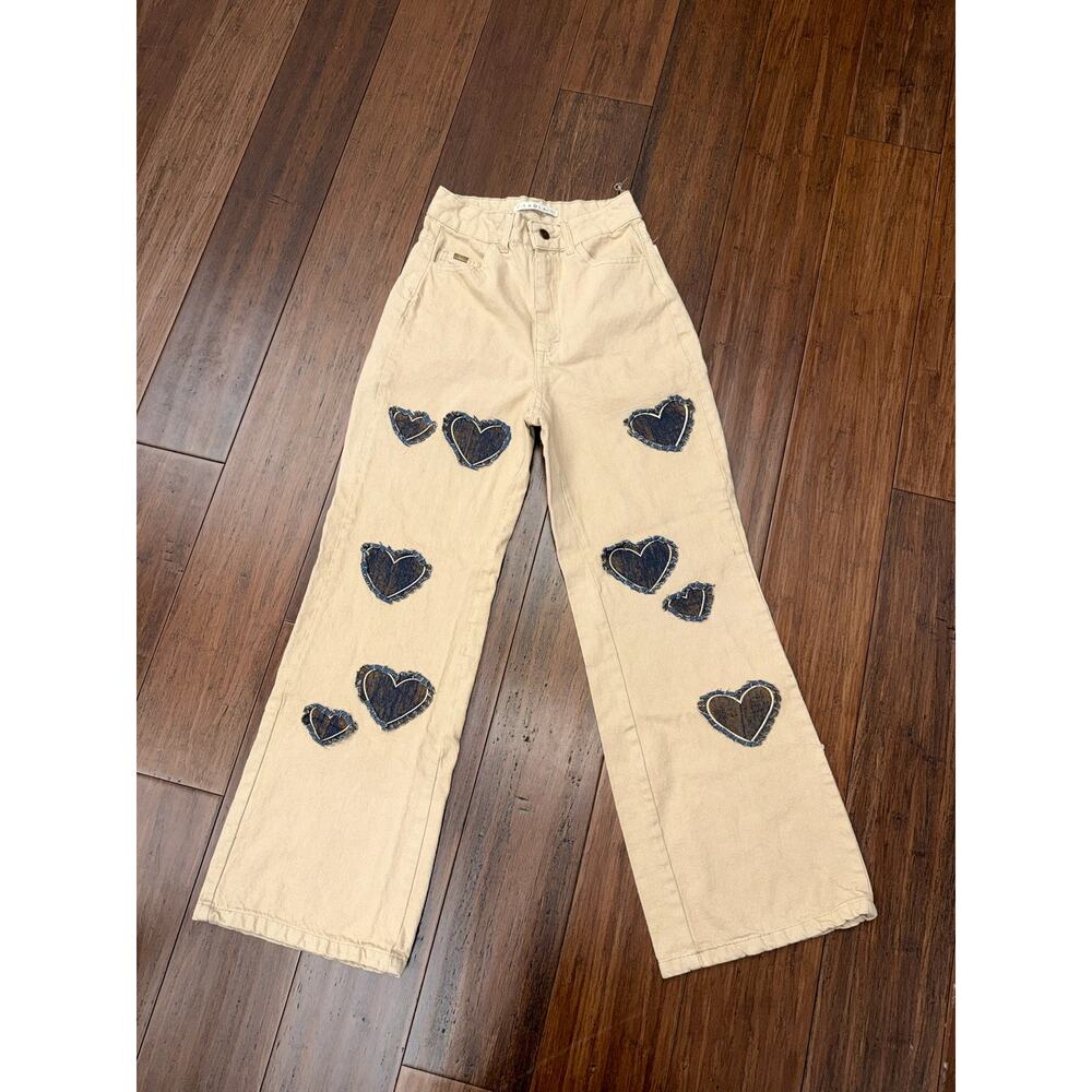 Dressed in LaLa Heart Boutique Jeans size 3